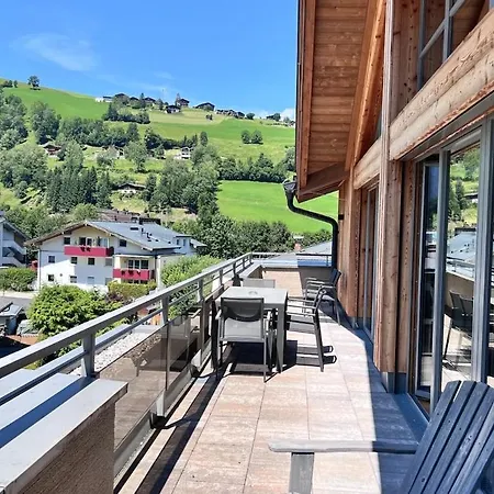 Apartment 4br Penthouse In Luis- If You Want To Book, Please Contact On Wh-ats-app - 0034-605-434-371 !!!! Kaprun